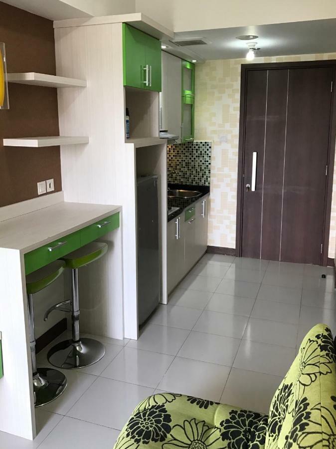 Scientia Residences By Taslim Gading Serpong Exterior photo